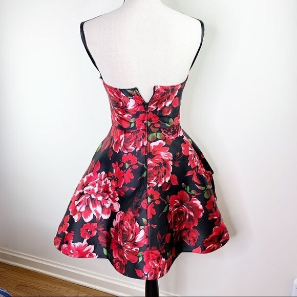 B Darlin‎ Floral Strapless Fit/Flare Minidress Sz 3/4 - Picture 10 of 13